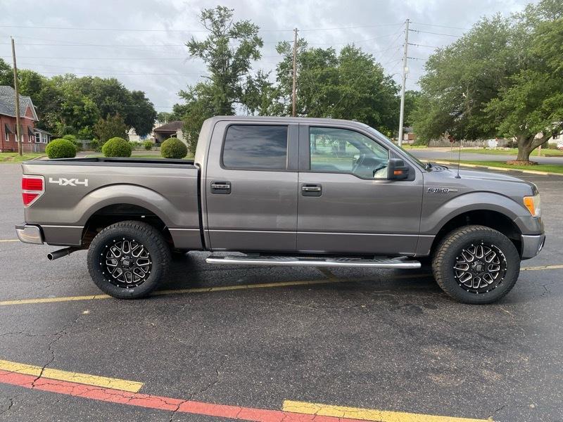 Ford F-150 4WD SuperCrew 145" XLT 2010