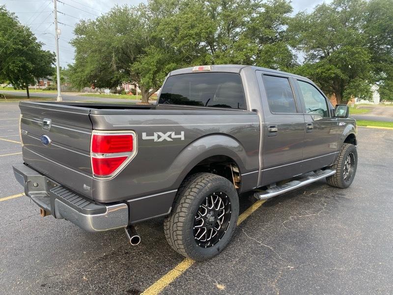 Ford F-150 4WD SuperCrew 145" XLT 2010