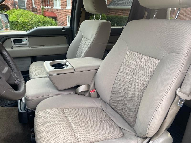 Ford F-150 4WD SuperCrew 145" XLT 2010