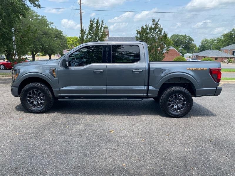 Ford F-150 Tremor SuperCrew 4WD 2025