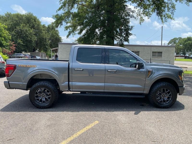 Ford F-150 Tremor SuperCrew 4WD 2025
