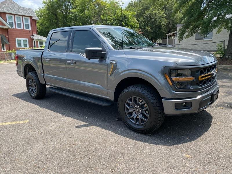 Ford F-150 Tremor SuperCrew 4WD 2025