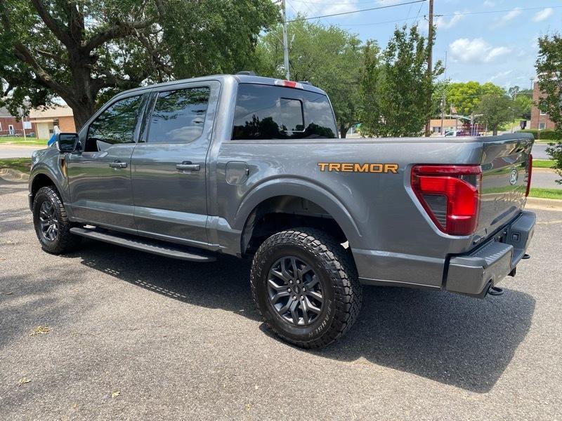 Ford F-150 Tremor SuperCrew 4WD 2025