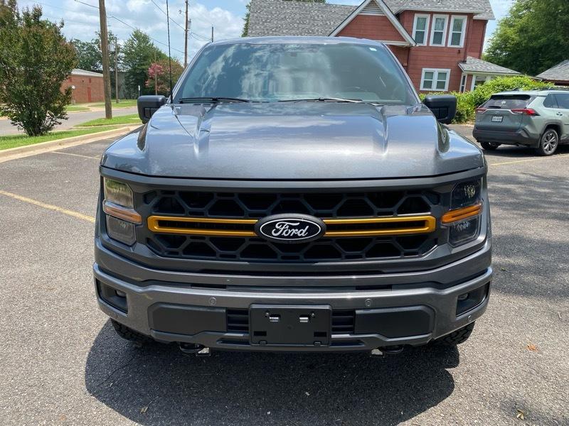 Ford F-150 Tremor SuperCrew 4WD 2025
