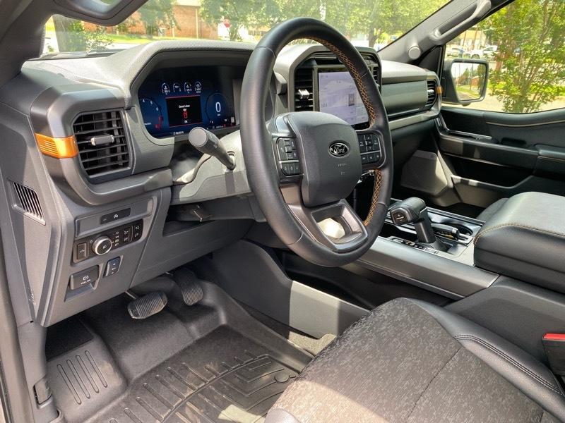 Ford F-150 Tremor SuperCrew 4WD 2025