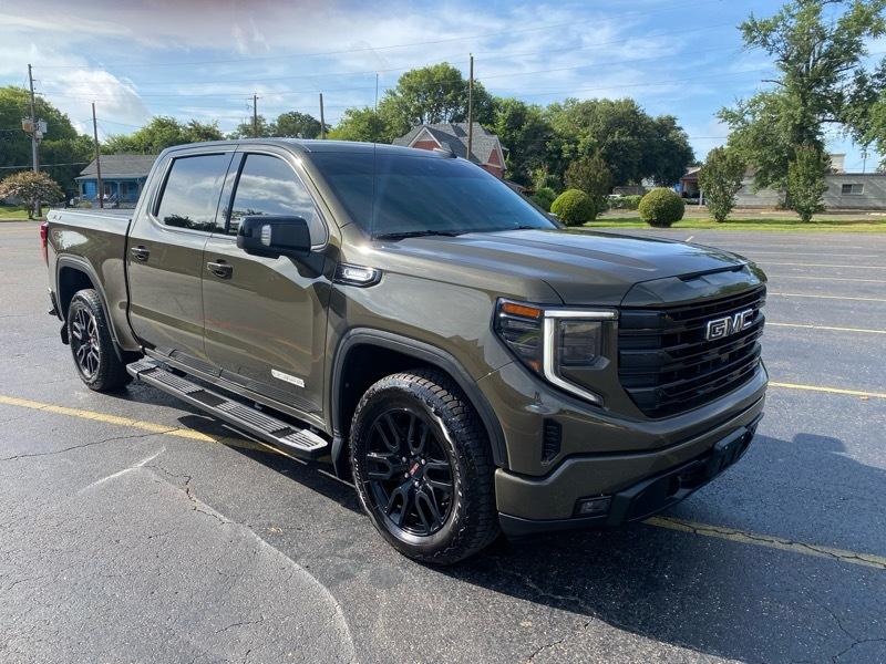 GMC Sierra 1500 Elevation Crew Cab 4WD 2023