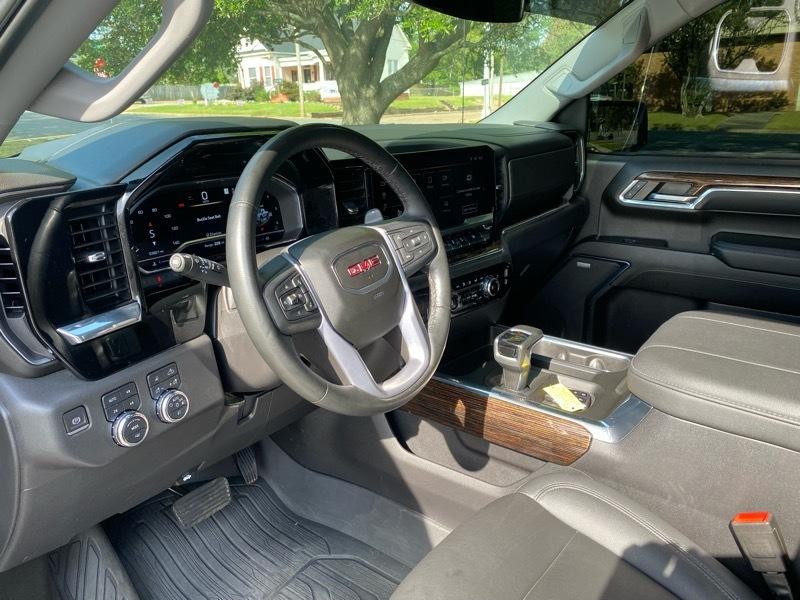 GMC Sierra 1500 Elevation Crew Cab 4WD 2023