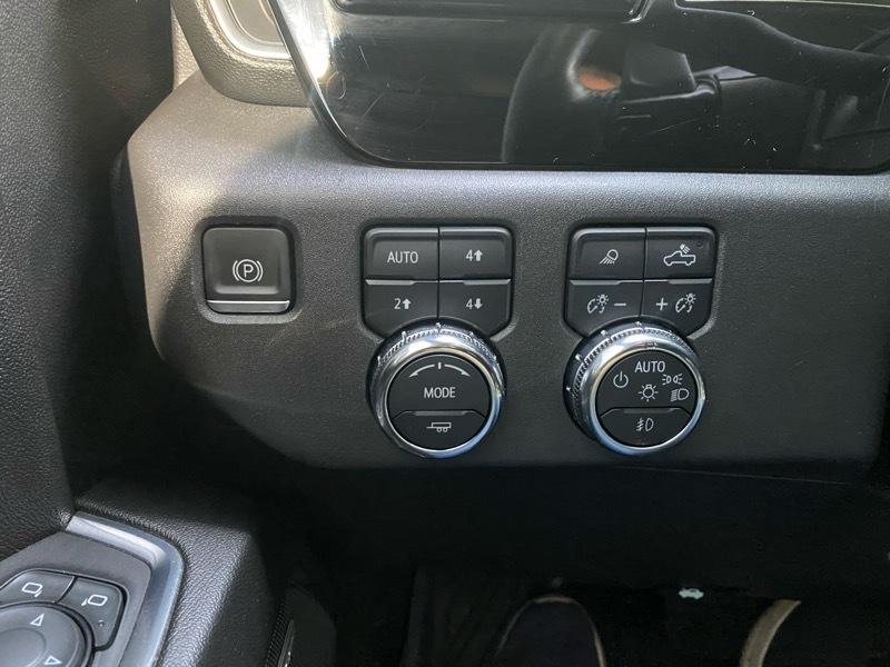 GMC Sierra 1500 Elevation Crew Cab 4WD 2023