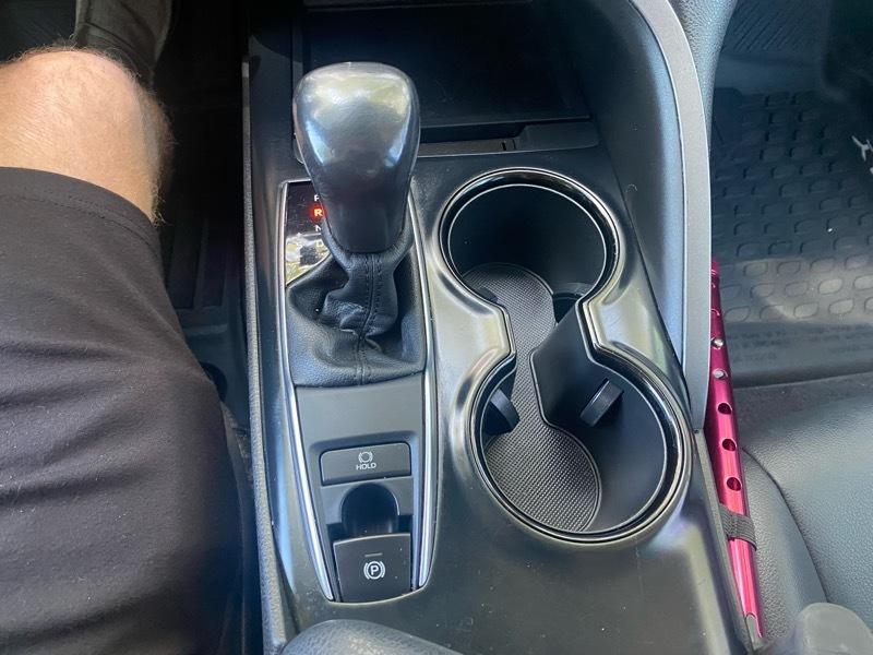 Toyota Camry SE 2020
