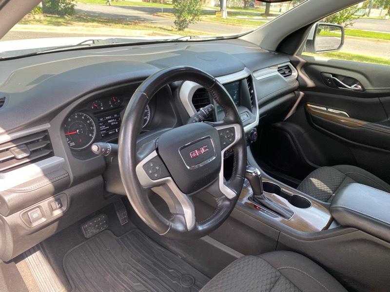 GMC Acadia SLE-1 FWD 2019
