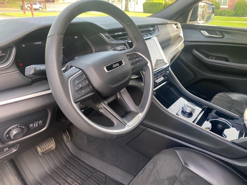 Jeep Grand Cherokee L Laredo 2023