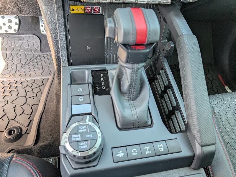 Toyota Tacoma 4WD  2026