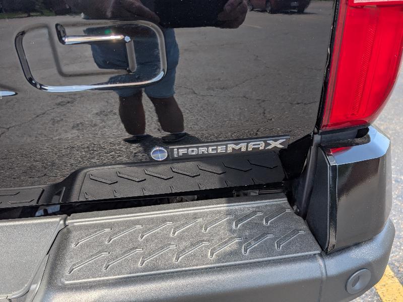 Toyota Tacoma 4WD  2026