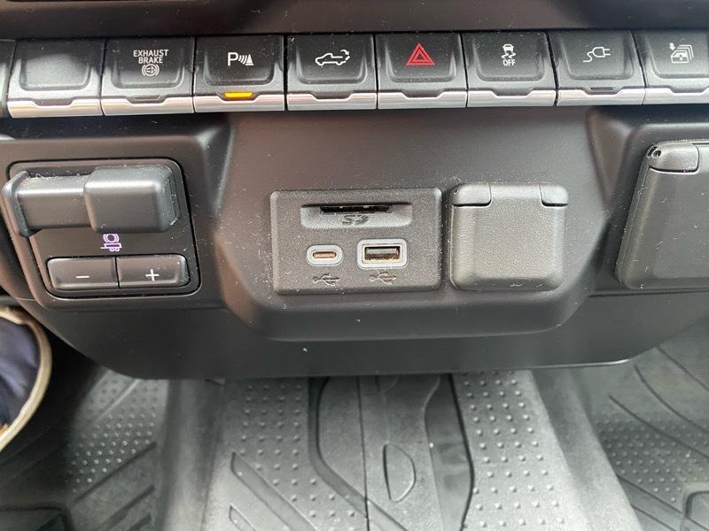 Chevrolet Silverado 2500HD LT Crew Cab Long Box 4WD 2020