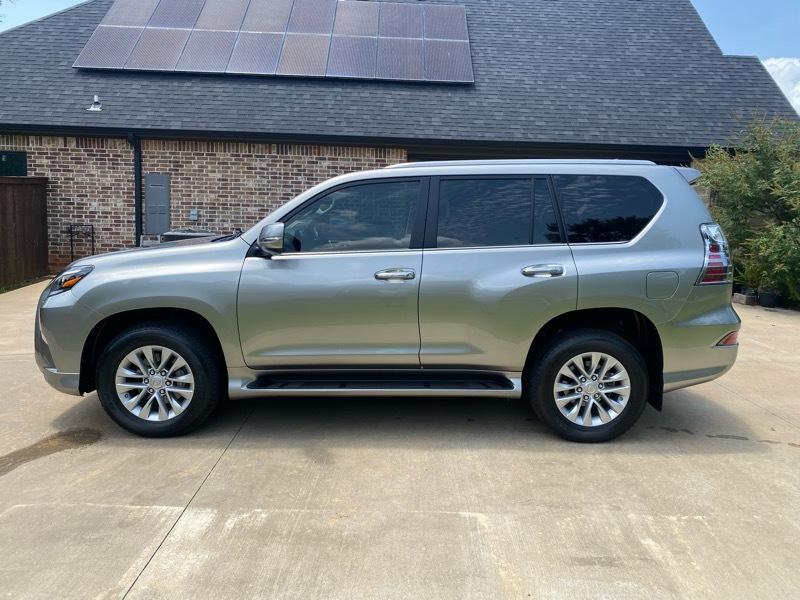 Lexus GX 460 Base 2023