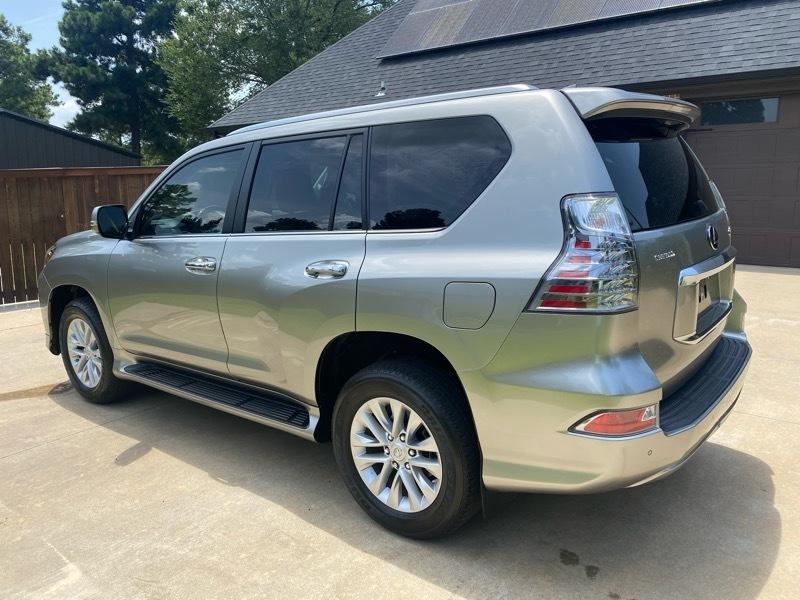 Lexus GX 460 Base 2023