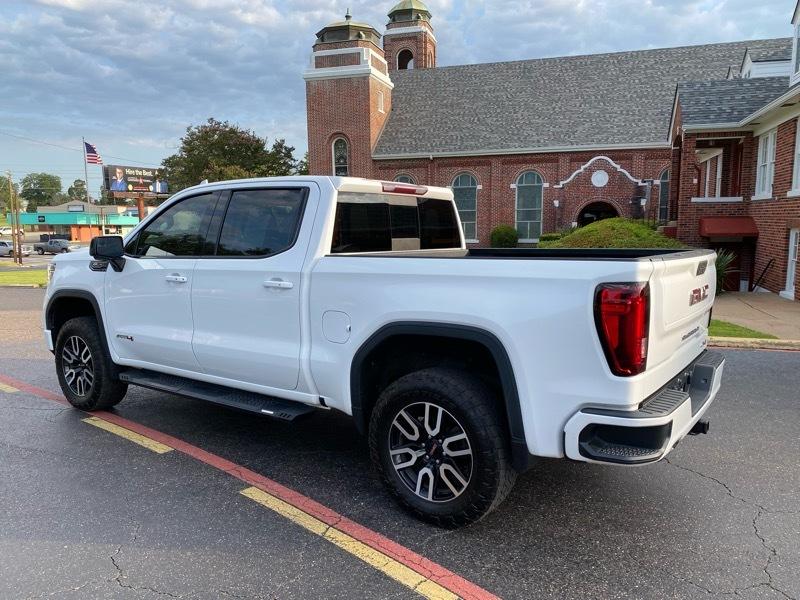 GMC Sierra 1500 AT4 Crew Cab Short Box 4WD 2021