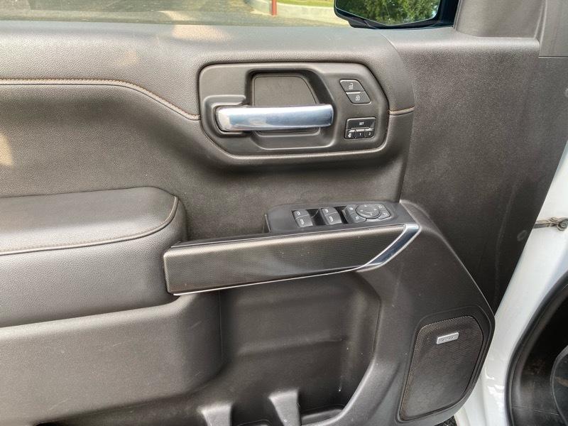 GMC Sierra 1500 AT4 Crew Cab Short Box 4WD 2021