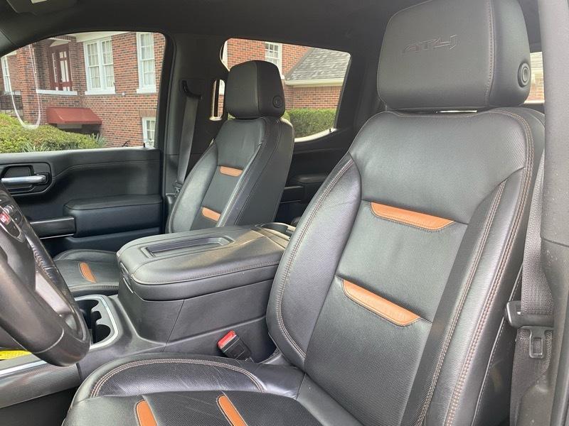 GMC Sierra 1500 AT4 Crew Cab Short Box 4WD 2021