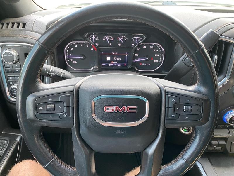 GMC Sierra 1500 AT4 Crew Cab Short Box 4WD 2021