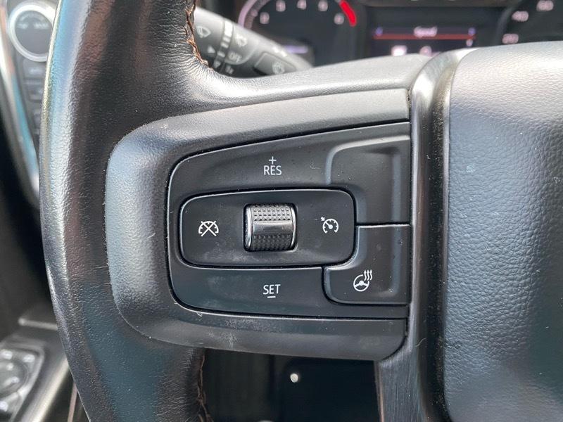 GMC Sierra 1500 AT4 Crew Cab Short Box 4WD 2021