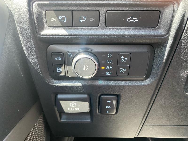 Ford F-150  2021