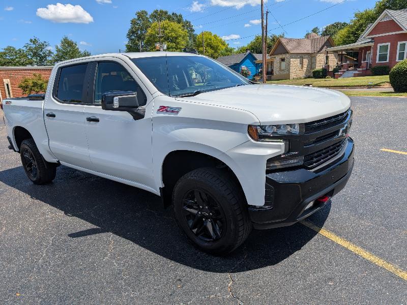 Chevrolet Silverado 1500 Limited LT Trail Boss Crew Cab Long Box 4WD 2022