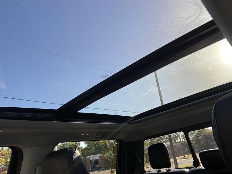 Ford F-350 SD Lariat Crew Cab Long Bed 4WD 2024