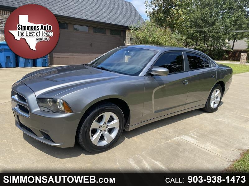 Dodge Charger SE 2011