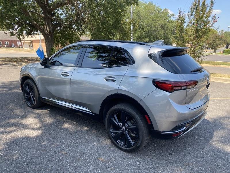 Buick Envision Essense 2023