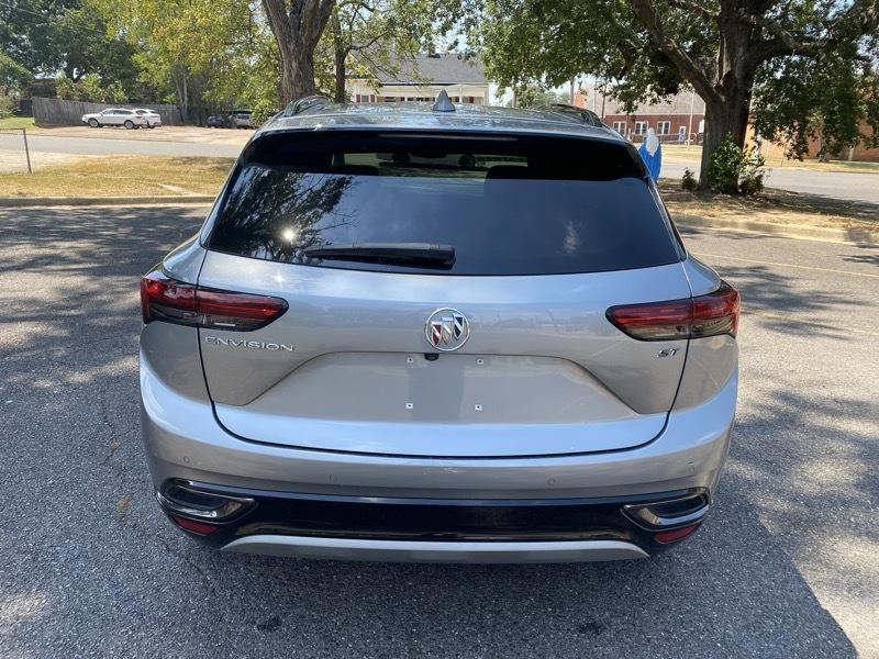 Buick Envision Essense 2023