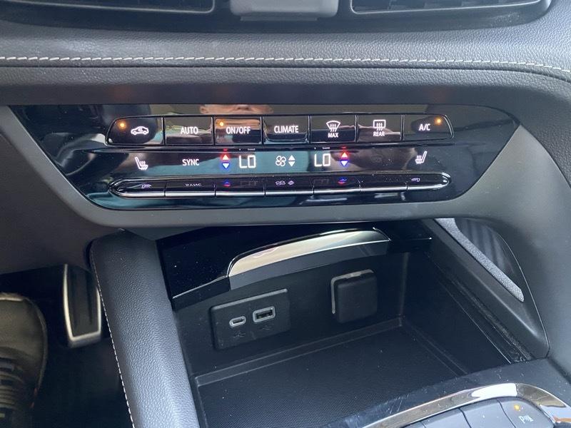 Buick Envision Essense 2023