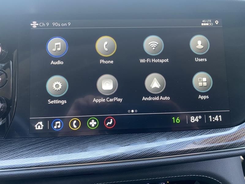 Buick Envision Essense 2023