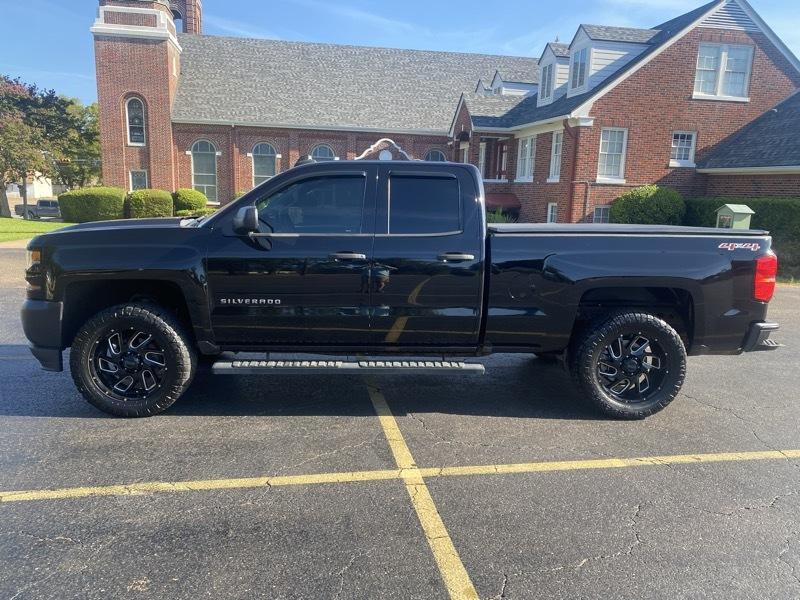 Chevrolet Silverado 1500 Work Truck Double Cab 4WD 2017
