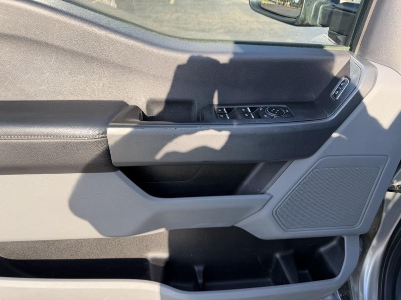 Ford F-350 SD XLT Crew Cab Long Bed 4WD 2023