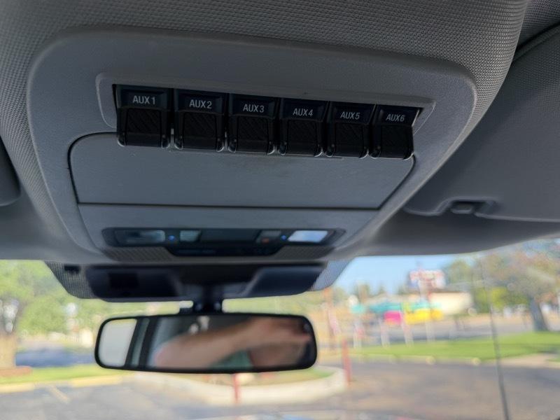 Ford F-350 SD XLT Crew Cab Long Bed 4WD 2023