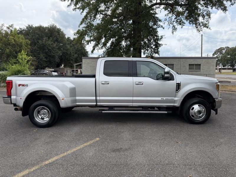 Ford F-350 SD XLT Crew Cab Long Bed DRW 4WD 2019