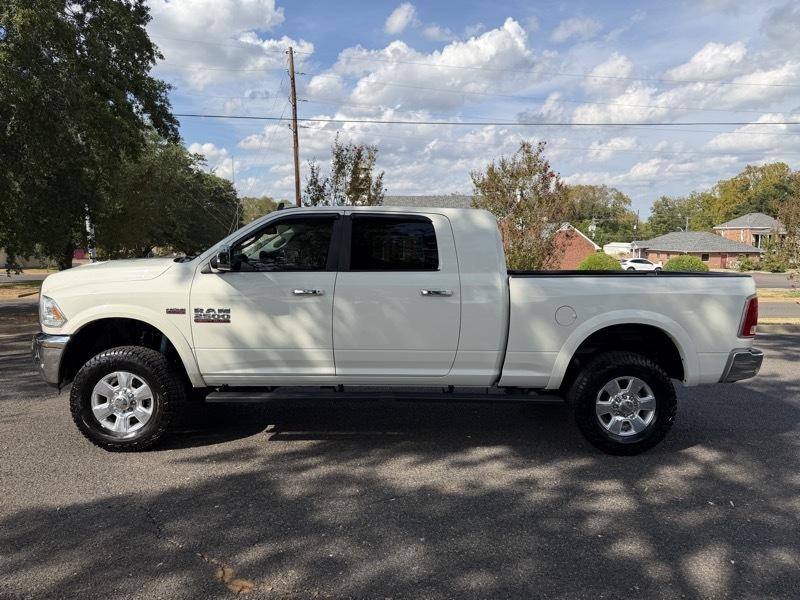 RAM 2500 Laramie Mega Cab 4WD 2017