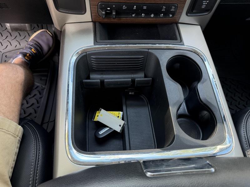 RAM 2500 Laramie Mega Cab 4WD 2017