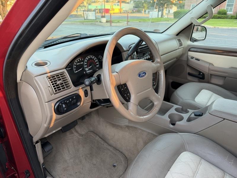 Ford Explorer Eddie Bauer 4WD 2002