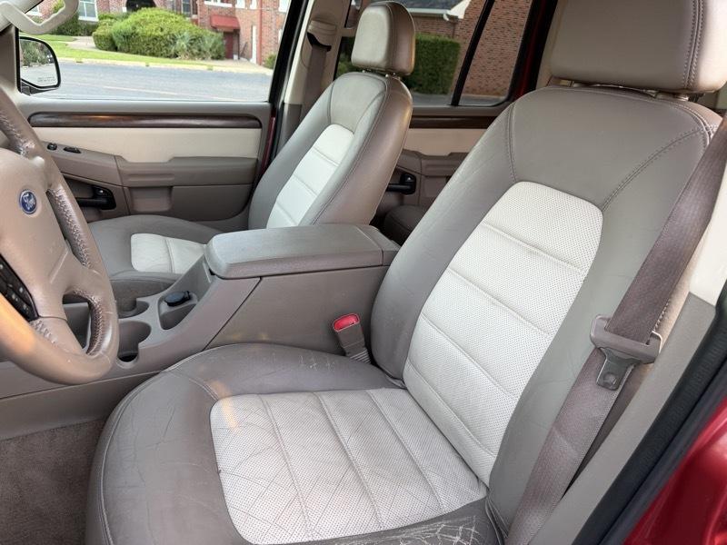Ford Explorer Eddie Bauer 4WD 2002