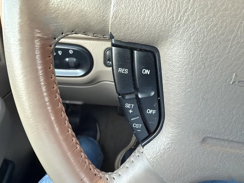 Ford Explorer Eddie Bauer 4WD 2002
