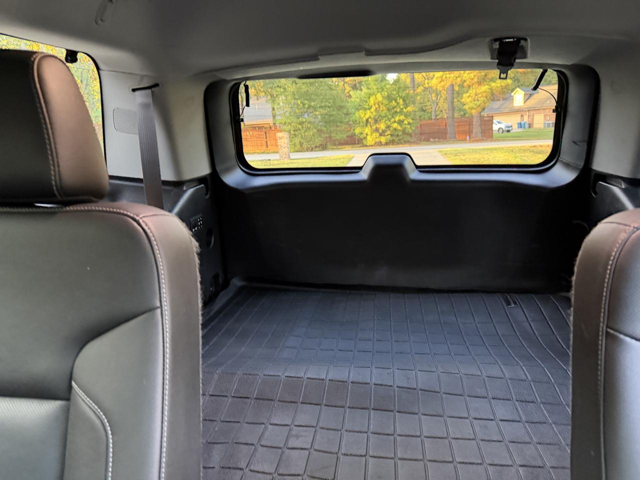 GMC Yukon SLT 2WD 2017