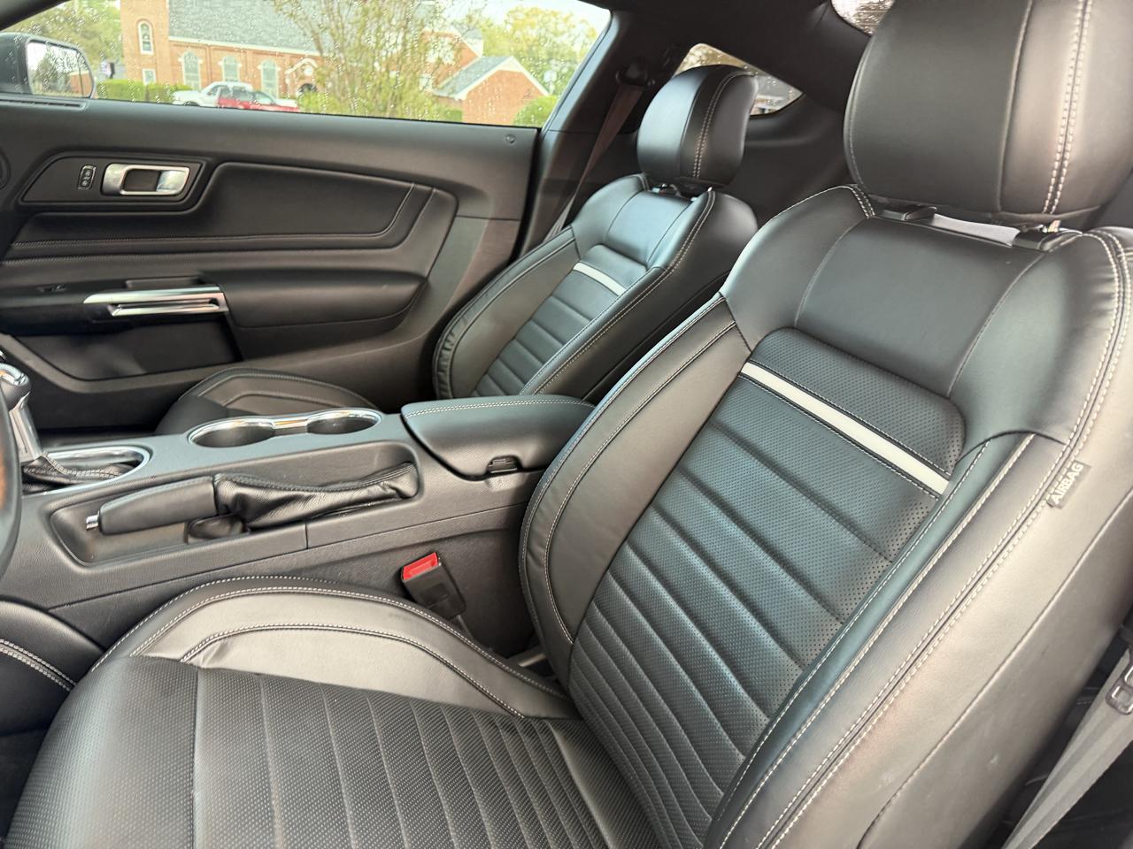 Ford Mustang Mach 1 2022