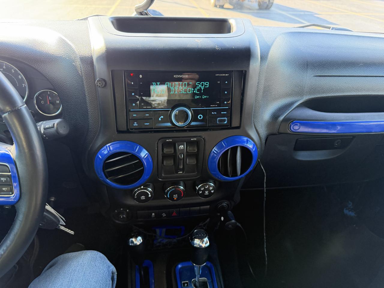 Jeep Wrangler Unlimited Sport 4WD 2013