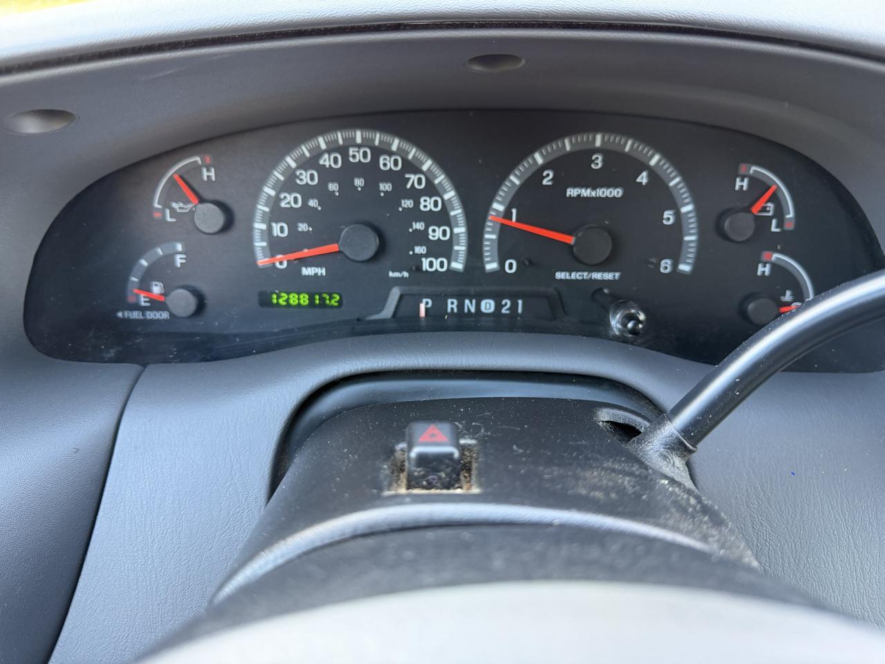 Ford F-150 XLT SuperCab Long Bed 2WD 1999