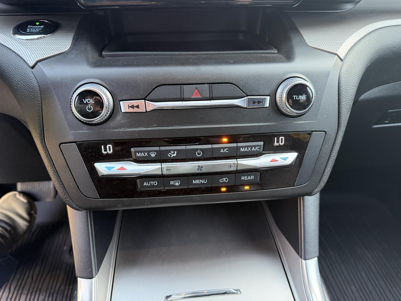 Ford Explorer XLT 2020