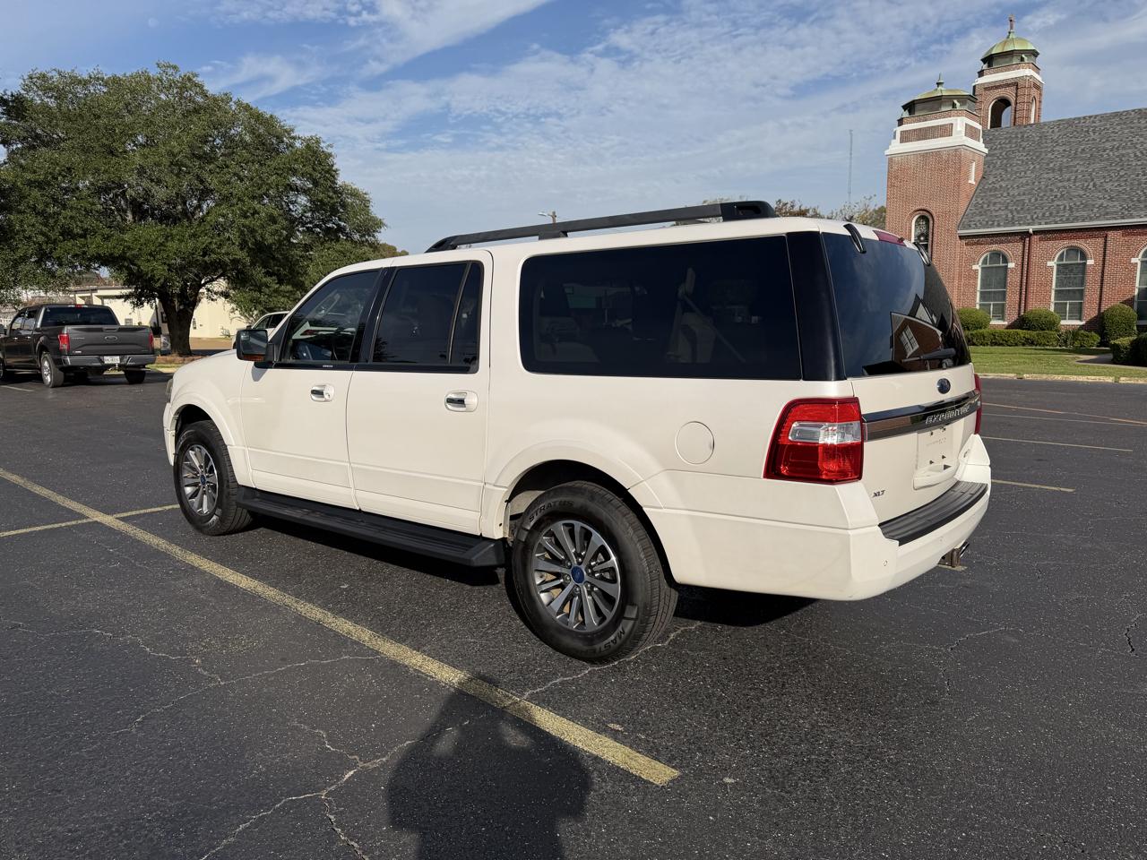 Ford Expedition EL XLT 4WD 2017