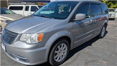 2013 Chrysler Town & Country 