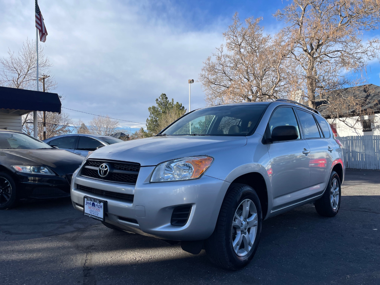 Toyota RAV4 4-Door 4WD 2012